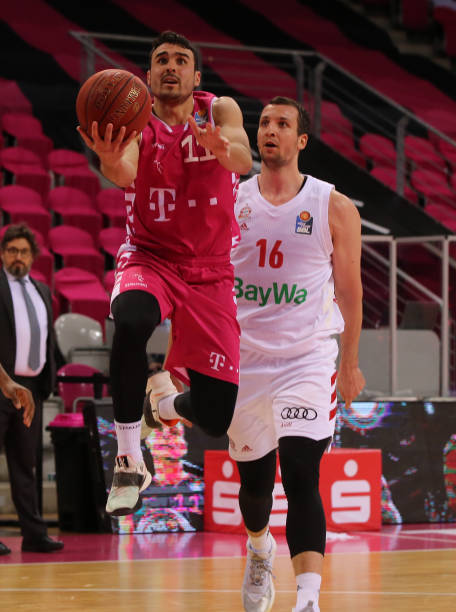 得更加激烈 得更加激烈